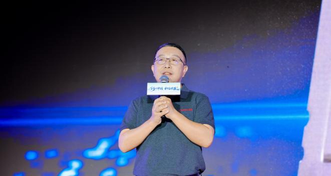 何以中国 | 听窦强博士讲三颗「中国芯」的故事-第3张图片-西柚游戏